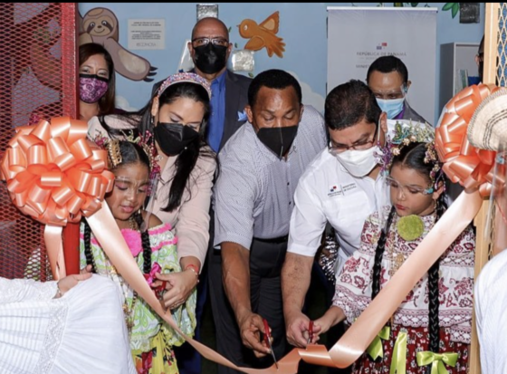 Un nuevo Centro de Lectura Colmena en Victoriano Lorenzo